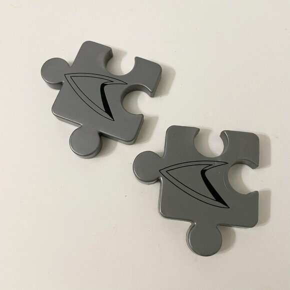 2002 Art Asylum Star Trek Captain Kirk And Spock Minimates - Picture 2 of 14